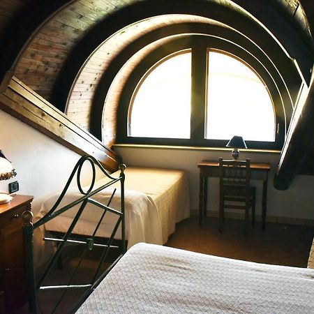 Agriturismo La Ca 'D Majin Poirino Buitenkant foto