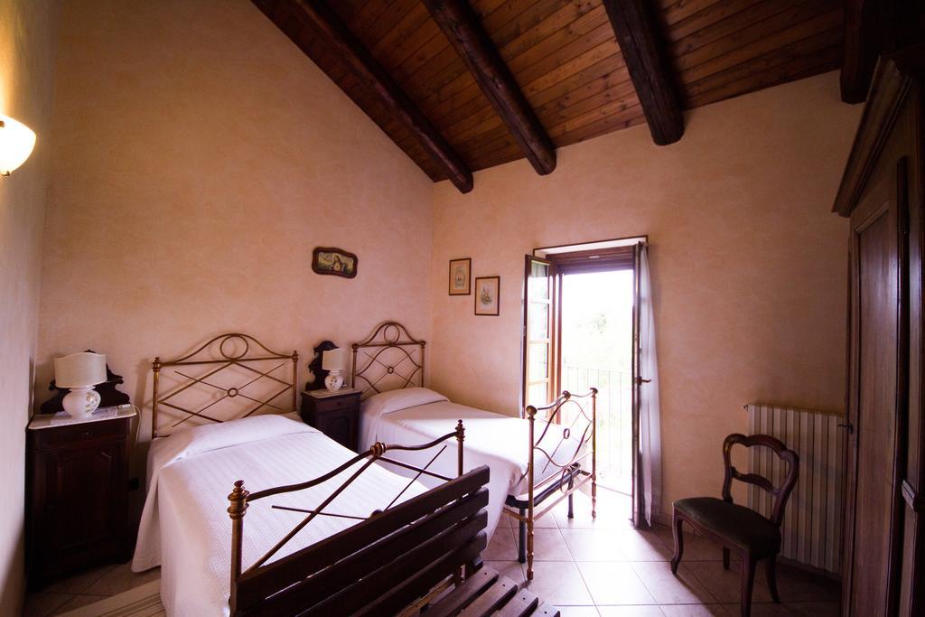 Agriturismo La Ca 'D Majin Poirino Kamer foto