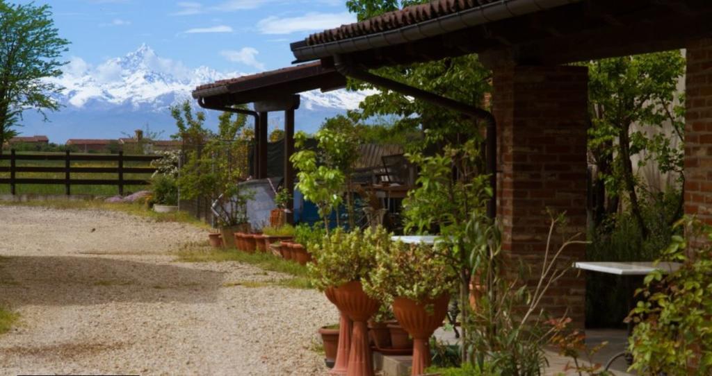 Agriturismo La Ca 'D Majin Poirino Buitenkant foto