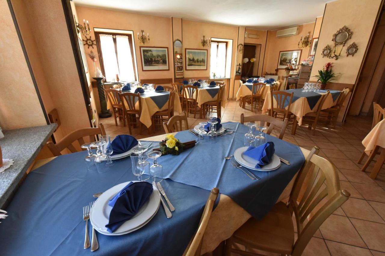 Agriturismo La Ca 'D Majin Poirino Buitenkant foto