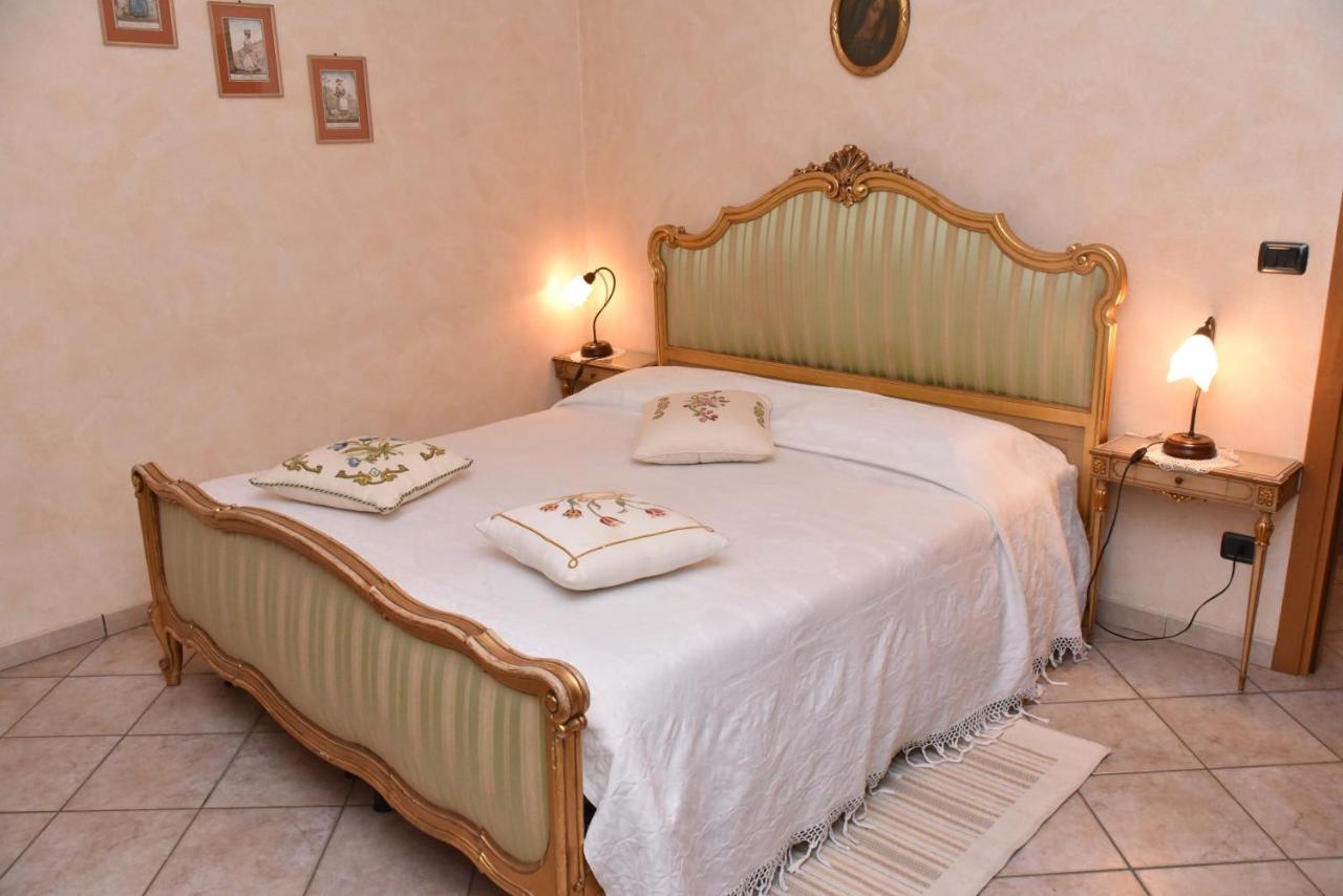 Agriturismo La Ca 'D Majin Poirino Buitenkant foto