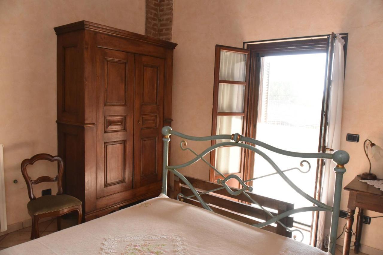 Agriturismo La Ca 'D Majin Poirino Buitenkant foto
